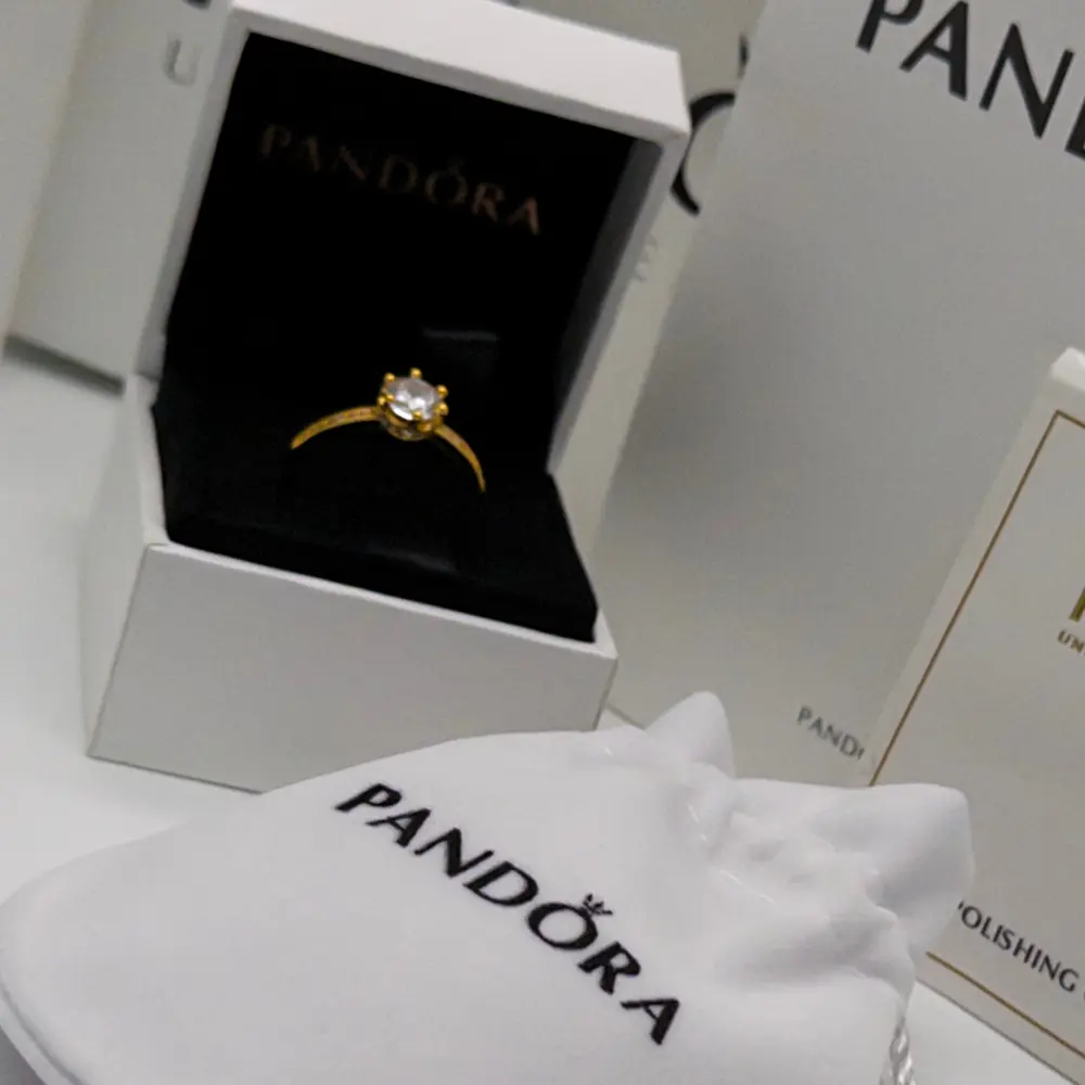 ANILLO COMPROMISO PANDORA DORADO CORONA TRANSPARENTE + KIT DE REGALO - Image 5