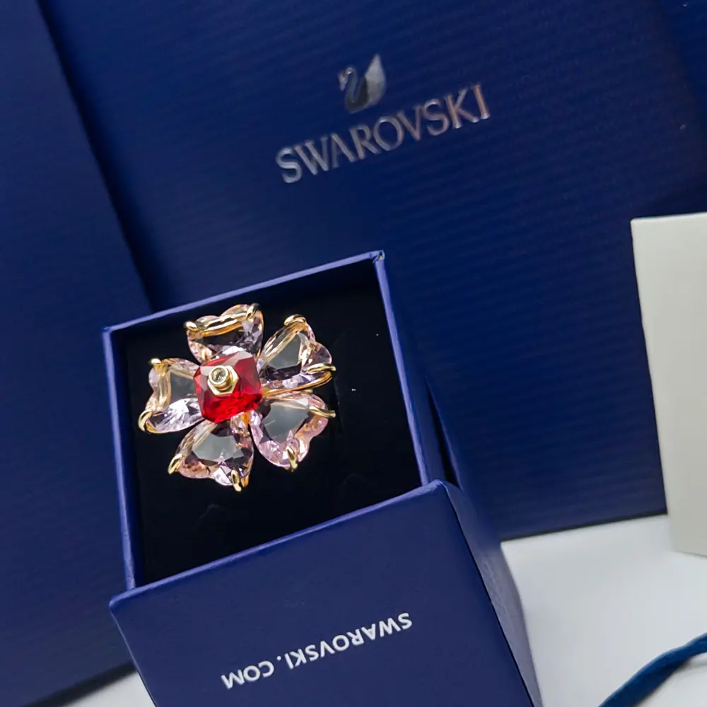 ANILLO FLOR ROSA COCTEL FLORERE DORADO GRANDE SWAROVSKI - Image 2