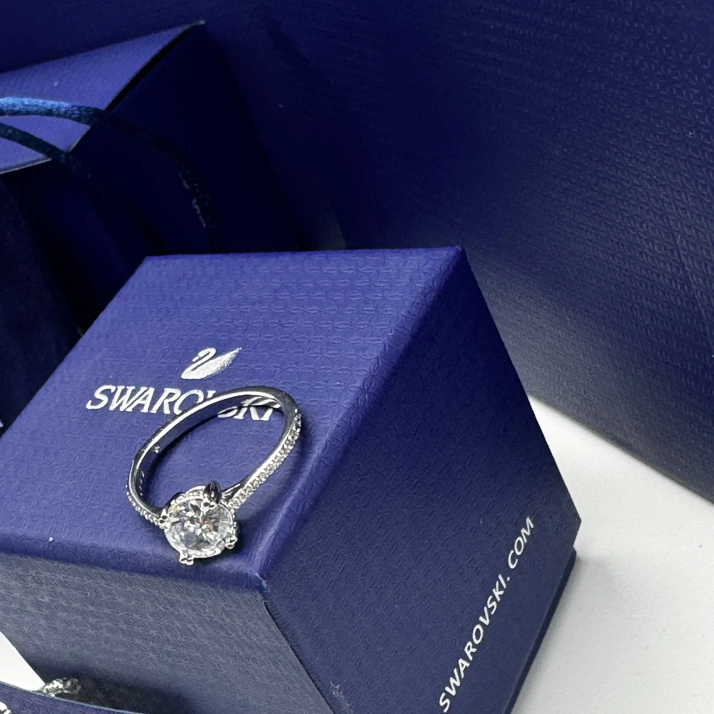 ANILLO PROMESA COMPROMISO SWAROVSKI CONSTELLA COCTEL GEMA PAVE - Image 2