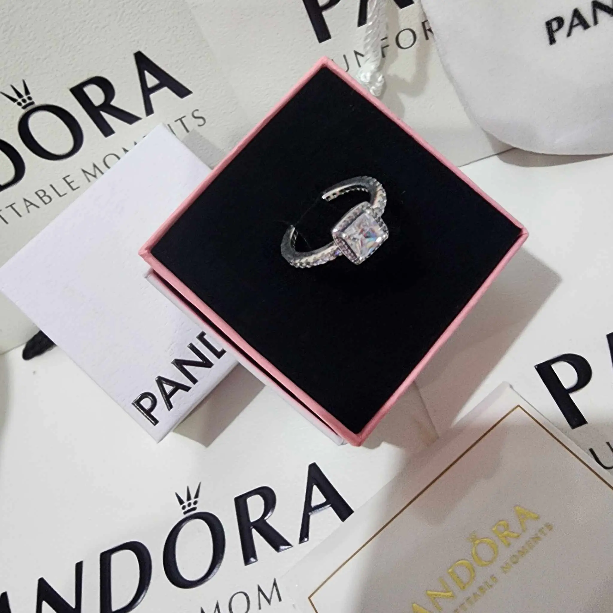 ANILLO SQUARE CUADRADO HALO BRILLANTE PANDORA + KIT DE REGALO - Image 4