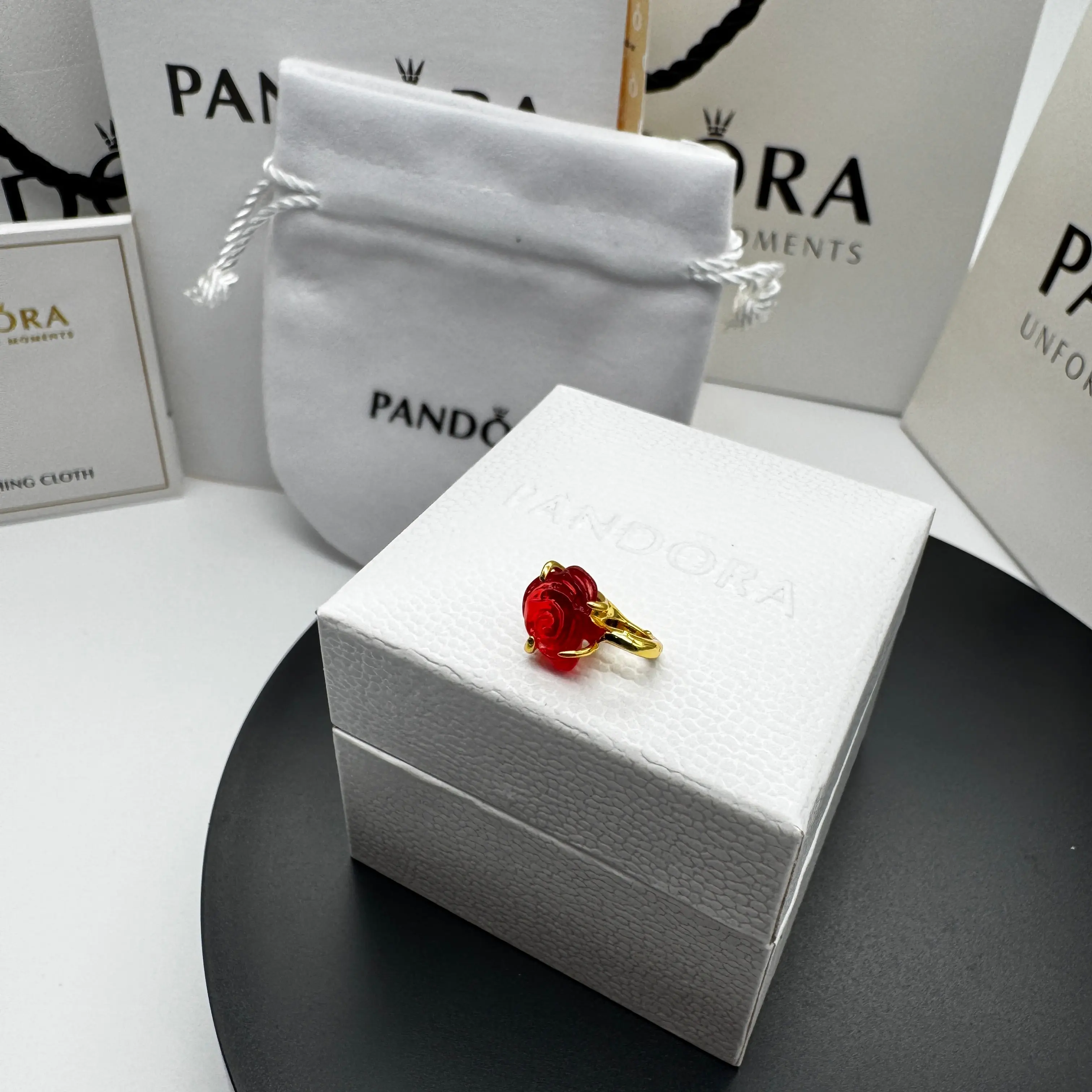 CHARM PANDORA COLGANTE ROSA ENCANTADA ROJA DISNEY BELLA Y BESTIA ORO 14K - Image 2