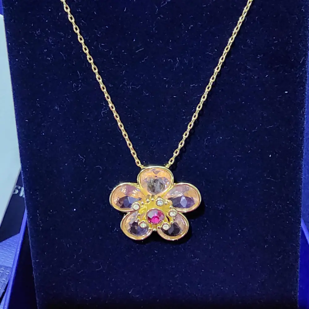 COLLAR COLGANTE SWAROVSKI FLORERE FLOR ROSA ORO CRISTALES + KIT DE REGALO - Image 3
