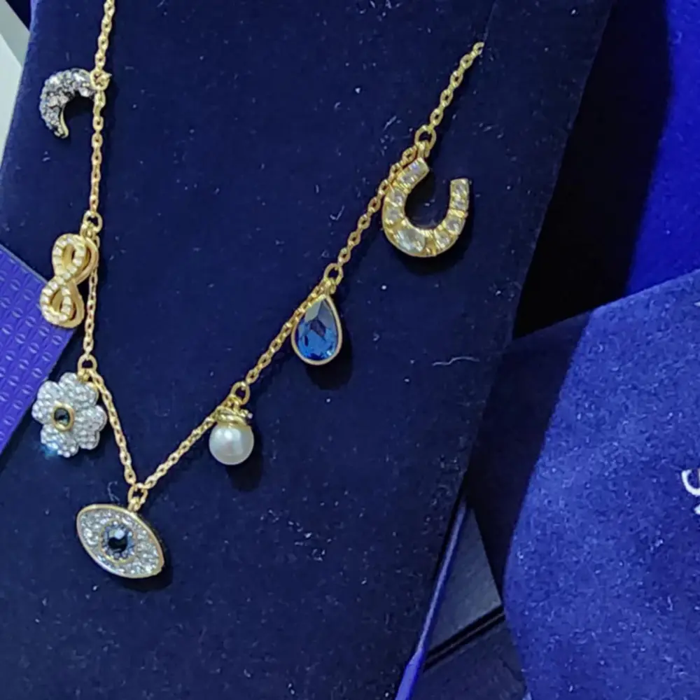COLLAR GARGANTILLA SWAROVSKI SIMBOLICA LUNA INFINITO TREBOL OJO HERRADURA ORO - Image 2