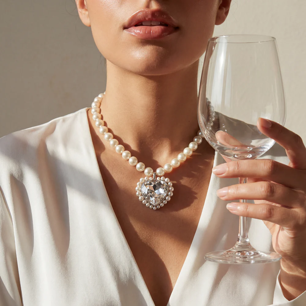 COLLAR SWAROVSKI ARIANA GRANDE CRISTALES CRYSTAL PEARL PERLAS TALLA DE CORAZON GRANDE - Image 2