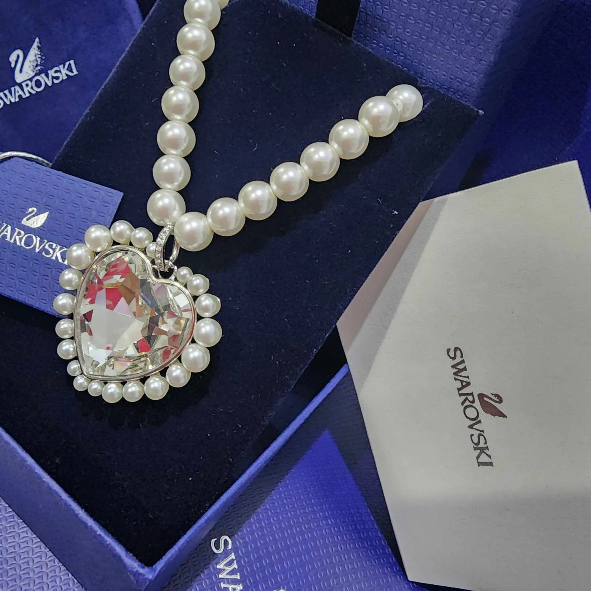 COLLAR SWAROVSKI ARIANA GRANDE CRISTALES CRYSTAL PEARL PERLAS TALLA DE CORAZON GRANDE - Image 3