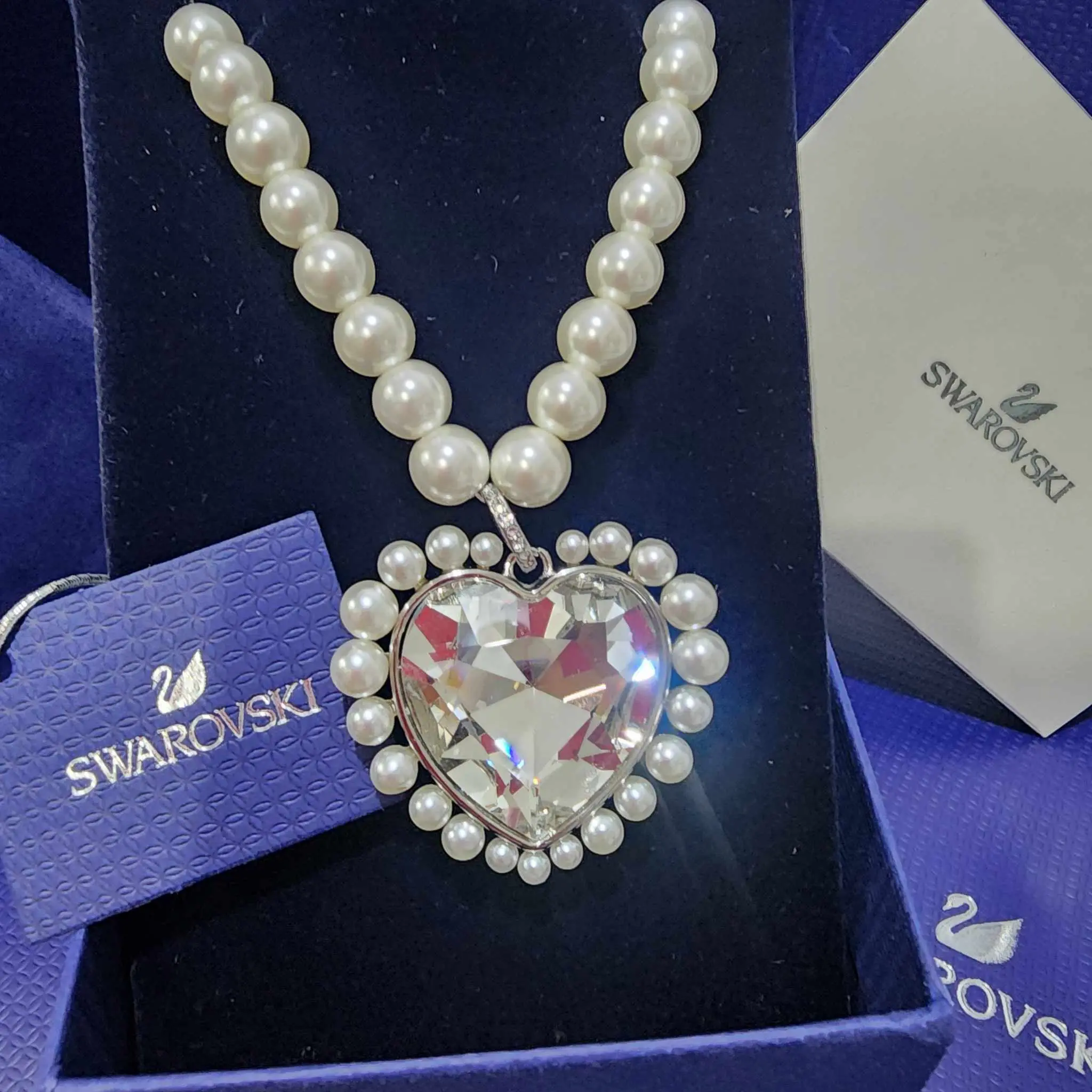 COLLAR SWAROVSKI ARIANA GRANDE CRISTALES CRYSTAL PEARL PERLAS TALLA DE CORAZON GRANDE - Image 4