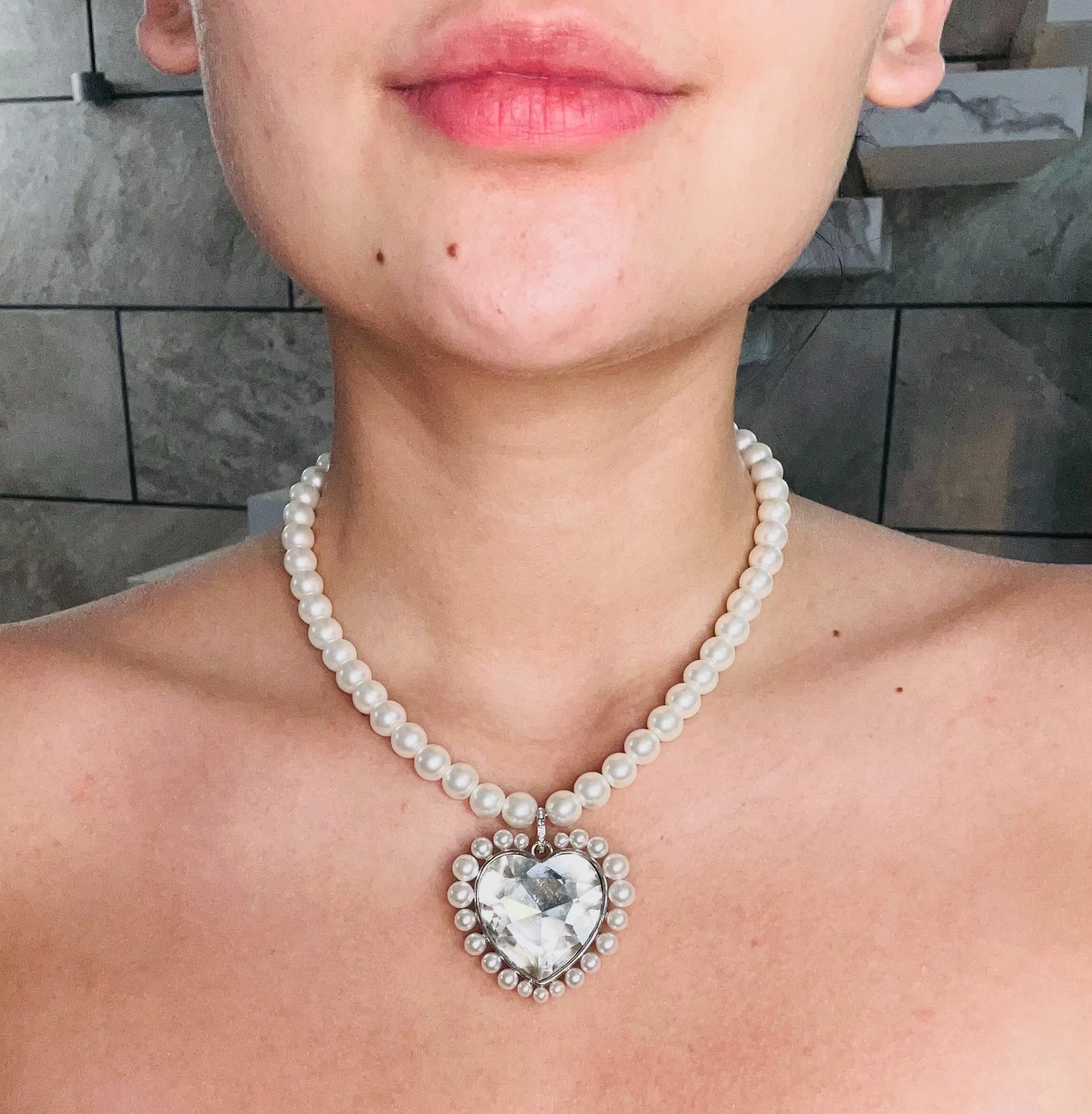 COLLAR SWAROVSKI ARIANA GRANDE CRISTALES CRYSTAL PEARL PERLAS TALLA DE CORAZON GRANDE - Image 5