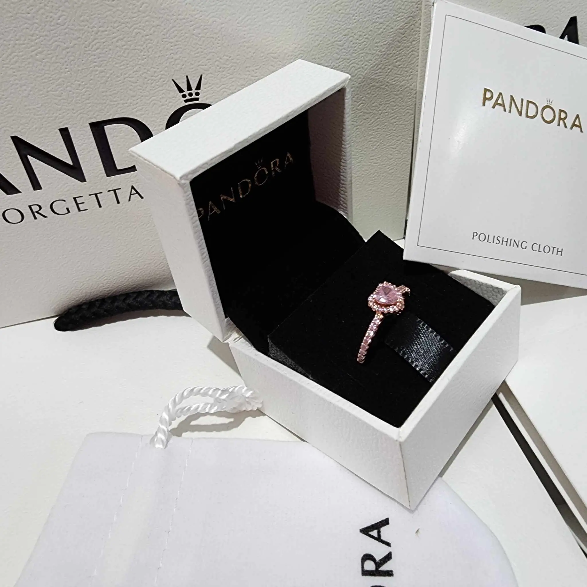 SET CONJUNTO PANDORA ANILLO + ARETES + COLLAR CORAZON ELEVADO ROSA ROSE GOLD - Image 4