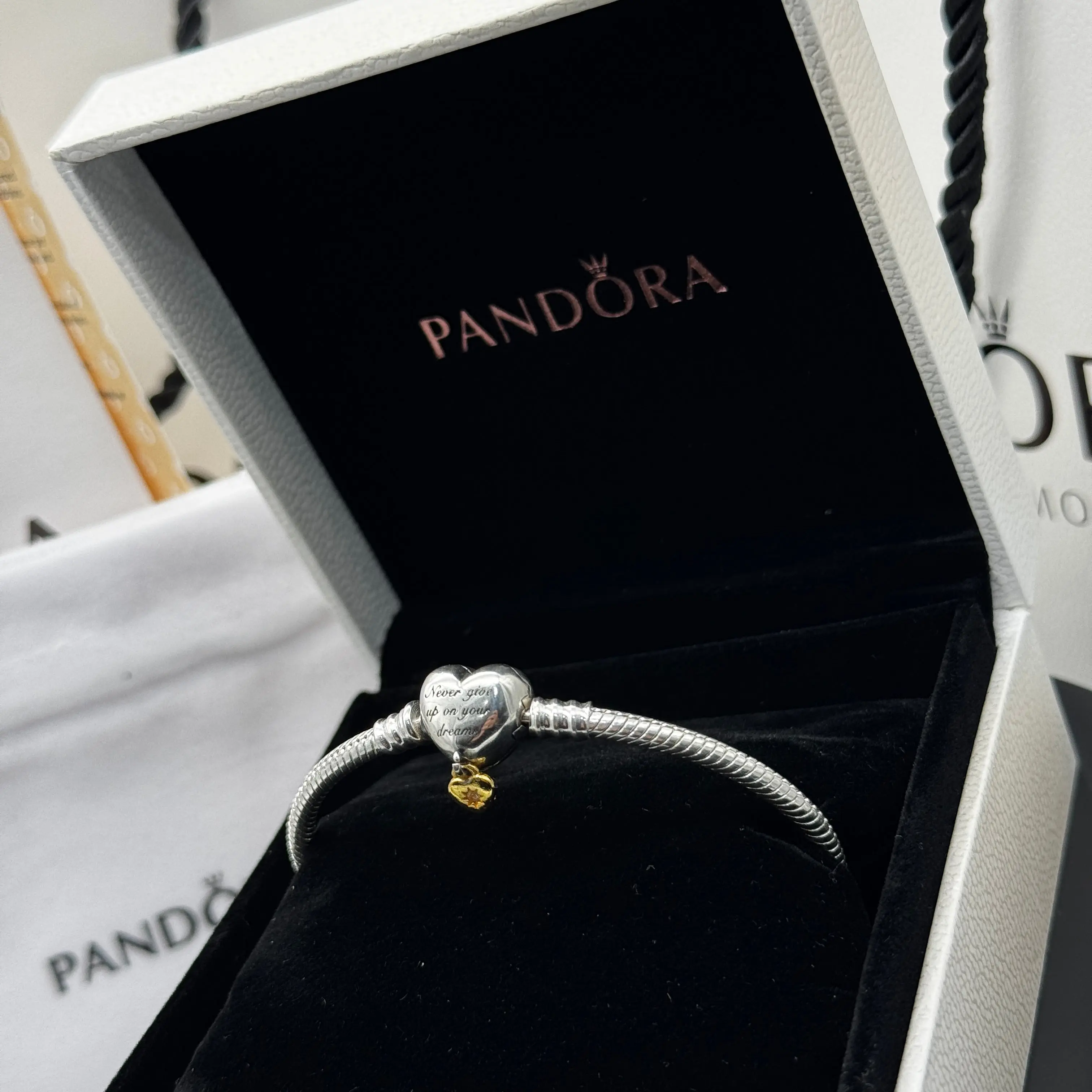 BRAZALETE PULSERA PANDORA MOMENTS CORAZON DISNEY PLATA .925 + KIT DE REGALO - Image 4