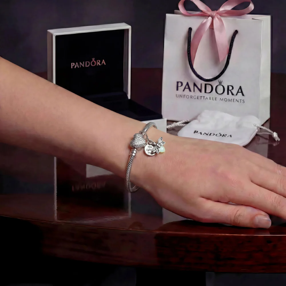 SET PULSERA PANDORA CORAZON CENTELLEANTE + CHARM EVANGELINE LUCIERNAGA + KIT - Image 5