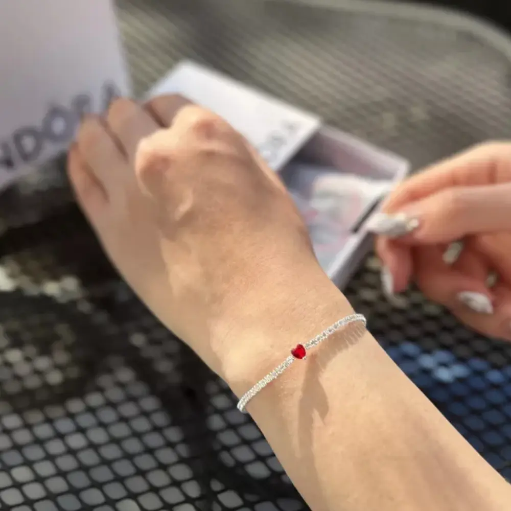 PULSERA BRAZALETE PANDORA TENIS CORAZON ROJO BRILLANTE + KIT DE REGALO - Image 3